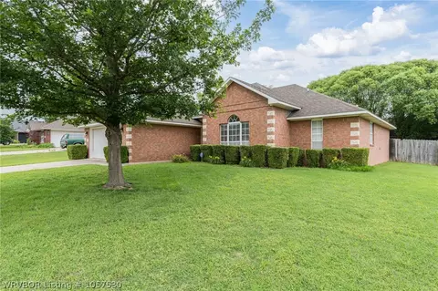 7511 Red Pine Dr, Fort Smith, AR 72916 photo 3