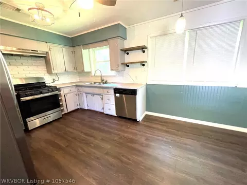 3901 57th St, Fort Smith, AR 72904 photo 6