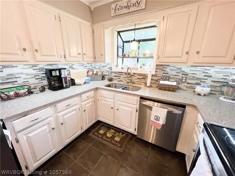 5104 Gary St, Fort Smith, AR 72903 photo 8