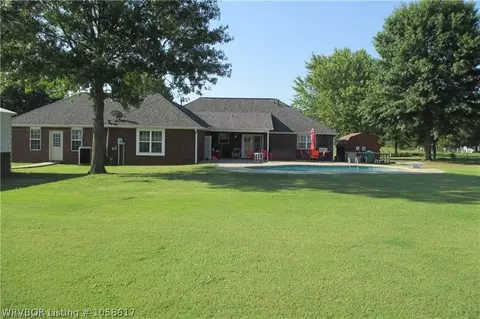 1803 Wood St, Paris, AR 72855 photo 5