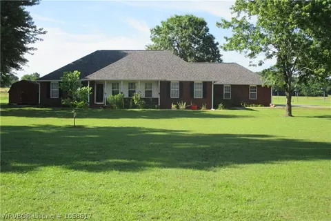 1803 Wood St, Paris, AR 72855 photo 1