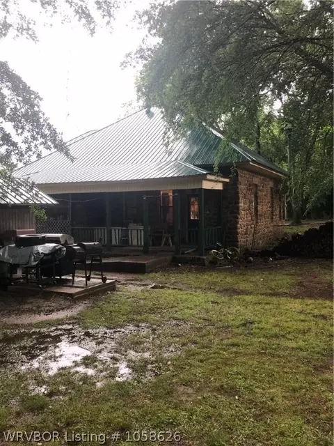 2083 Walker Mountain Rd, Waldron, AR 72958 photo 4