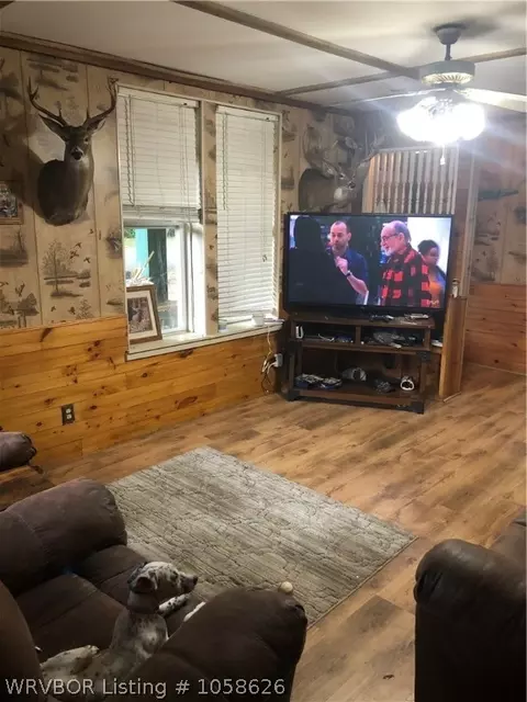 2083 Walker Mountain Rd, Waldron, AR 72958 photo 8