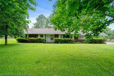 1425 N 52 St, Fort Smith, AR 72904 photo 1