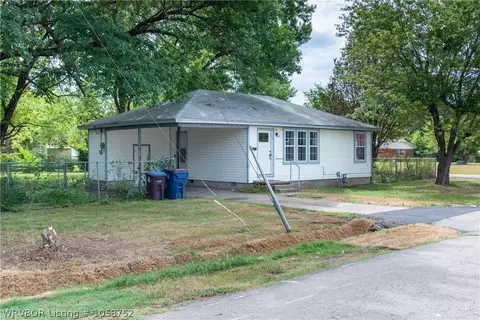 4817 S 26th St, Fort Smith, AR 72901 photo 2