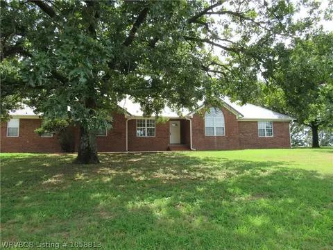 42179 Timber Ridge Rd, Howe, OK 74940 photo 1