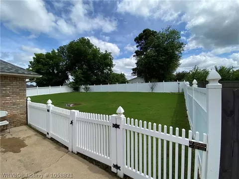 2011 Barrington Dr, Lavaca, AR 72941 photo 47