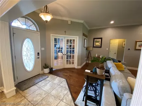 2011 Barrington Dr, Lavaca, AR 72941 photo 5