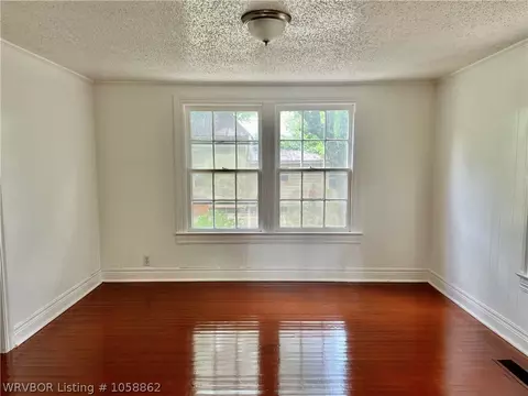 105 E Spring St, Ozark, AR 72949 photo 17