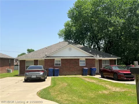 900 N 46th St, Fort Smith, AR 72903 photo 4