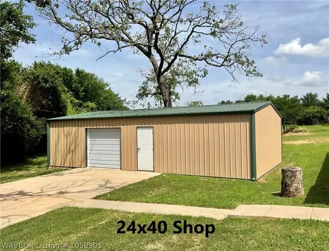 8225 Texas Rd, Fort Smith, AR 72908 photo 4