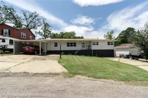 3018 Memphis St, Fort Smith, AR 72901 photo 1