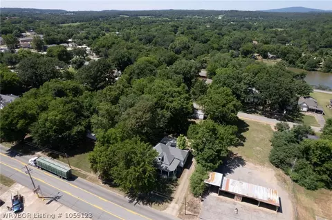 118 E Commercial St, Ozark, AR 72949 photo 47