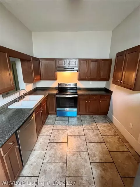 611 S 22nd St, Fort Smith, AR 72901 photo 2