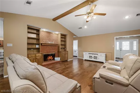 2409 Brigadoon Dr, Fort Smith, AR 72908 photo 4
