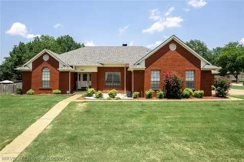 2409 Brigadoon Dr, Fort Smith, AR 72908 photo 1