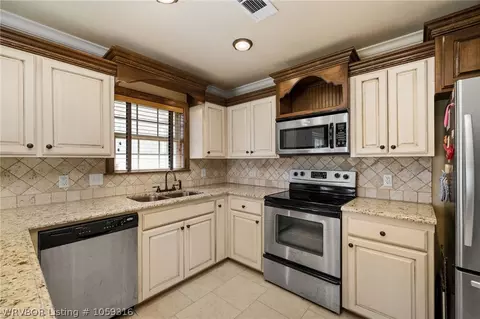 4200 Free Ferry Ln, Fort Smith, AR 72903 photo 8