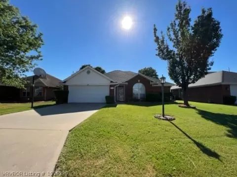 7712 S 25th St, Fort Smith, AR 72908 photo 1