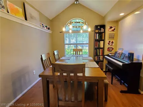 383 Thompson St, Centerton, AR 72719 photo 5