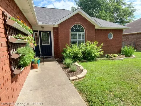 383 Thompson St, Centerton, AR 72719 photo 3