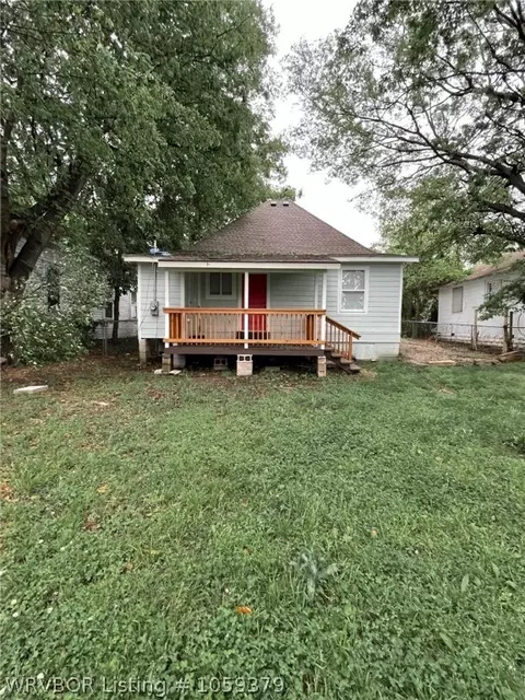 1014 S 10th St, Fort Smith, AR 72901 photo 5