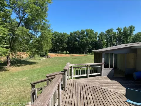 904 Southview St, Dyer, AR 72935 photo 14