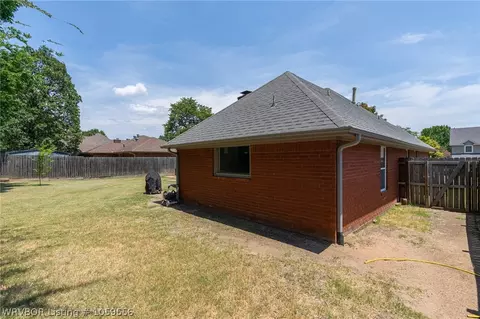 2704 Canterbury Cir, Fort Smith, AR 72903 photo 38