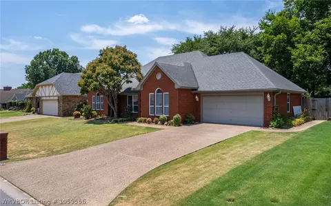 2704 Canterbury Cir, Fort Smith, AR 72903 photo 35