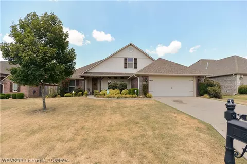 5701 Williamson Pl, Fort Smith, AR 72916 photo 2