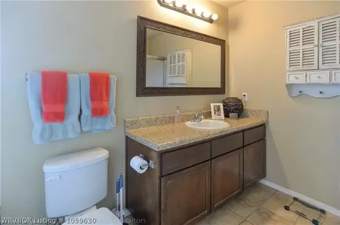 2218 Regency, Barling, AR 72923 photo 10