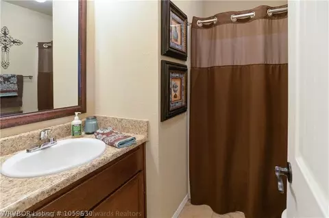 2218 Regency, Barling, AR 72923 photo 7