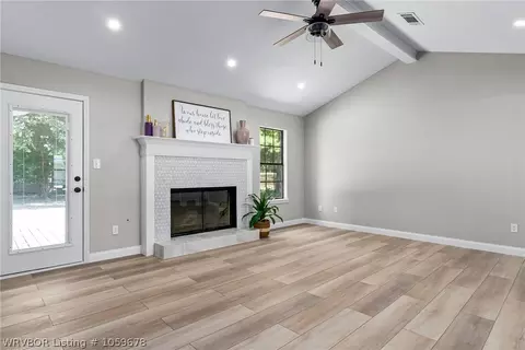 1710 Oakview Dr, Lavaca, AR 72941 photo 6