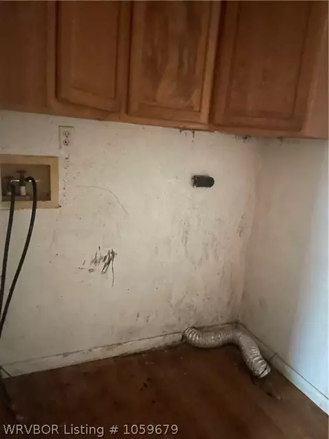 100 E 3rd St, Gore, OK 74435 photo 8