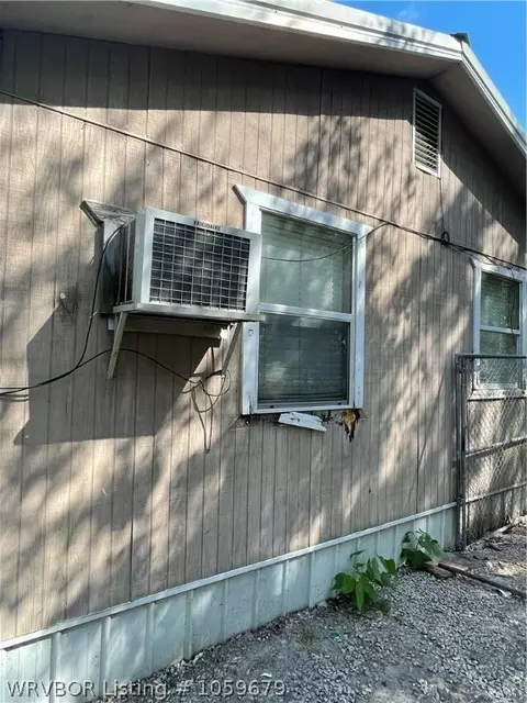 100 E 3rd St, Gore, OK 74435 photo 9