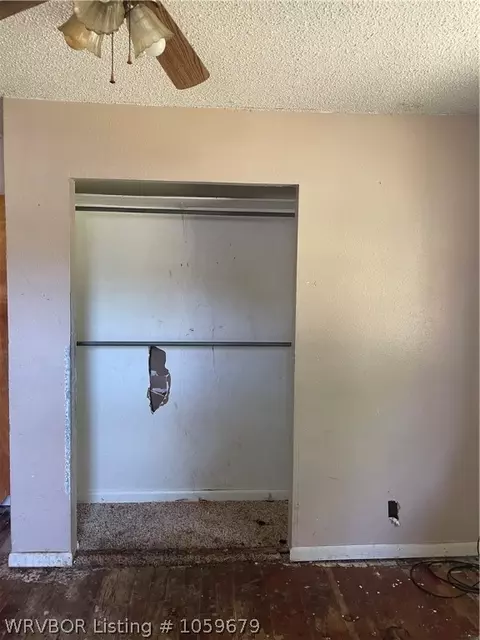 100 E 3rd St, Gore, OK 74435 photo 32