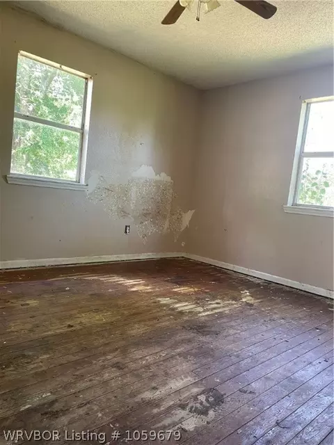 100 E 3rd St, Gore, OK 74435 photo 33
