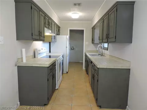 9400 Enid St, Fort Smith, AR 72917 photo 2