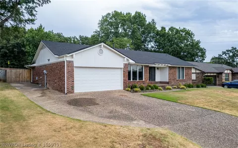 8207 Valley Forge Rd, Fort Smith, AR 72903 photo 4