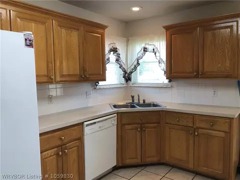 7204 Millennium Dr, Fort Smith, AR 72916 photo 7