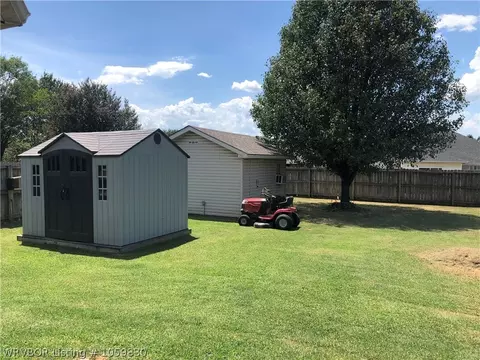 7204 Millennium Dr, Fort Smith, AR 72916 photo 23