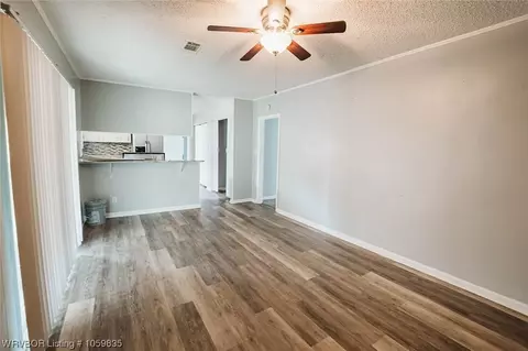 7909 N Pinewood, Pine Bluff, AR 71603 photo 8