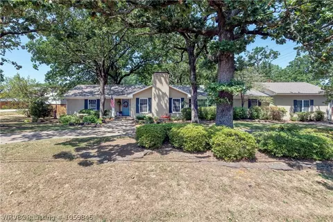 2000 S 66th St, Fort Smith, AR 72903 photo 4