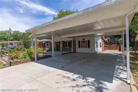 1308 Brewer Ln, Lavaca, AR 72941 photo 6