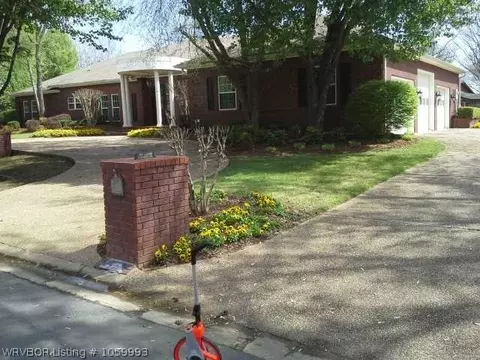 11 Riverlyn Ter, Fort Smith, AR 72903 photo 1