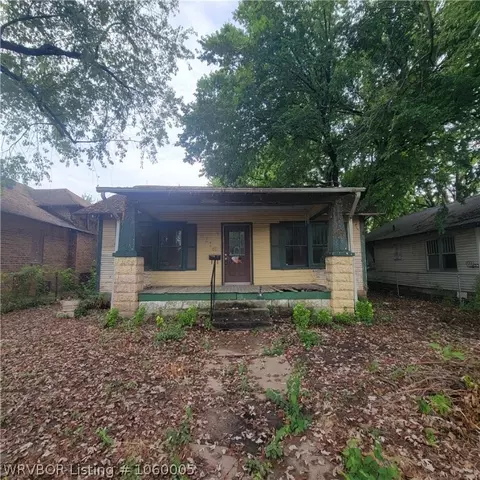 2116 N L St, Fort Smith, AR 72901 photo 1