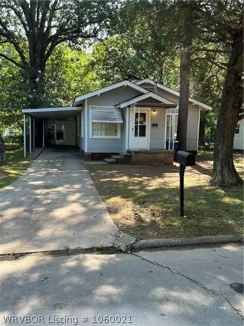 1108 N 40th St, Fort Smith, AR 72904 photo 1