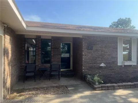 1507 Karl St, Pocola, OK 74902 photo 4