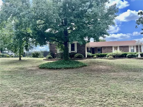 1507 Karl St, Pocola, OK 74902 photo 2