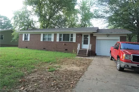 817 Hillside Dr, Fort Smith, AR 72908 photo 2