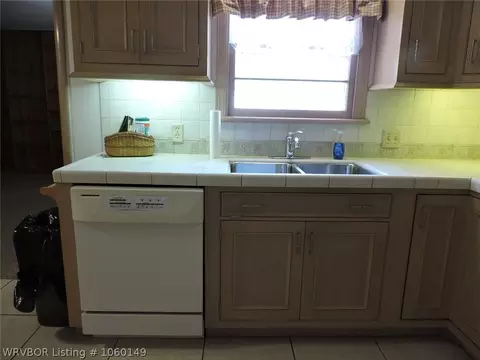 4811 S V St, Fort Smith, AR 72903 photo 9